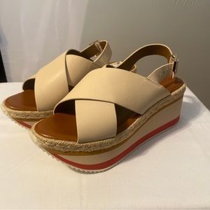 Enzo Angiolini Platform Wedge Sandals Size 9.5 M Retails at $70